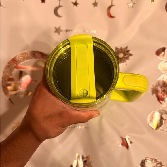 Stanley 40oz with straw Starbucks edition Green Travel Tumbler - Picture 2 of 2